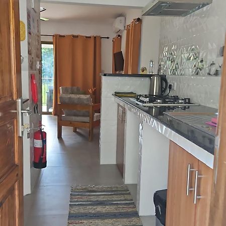 Solea Self Catering Hotell Victoria Eksteriør bilde
